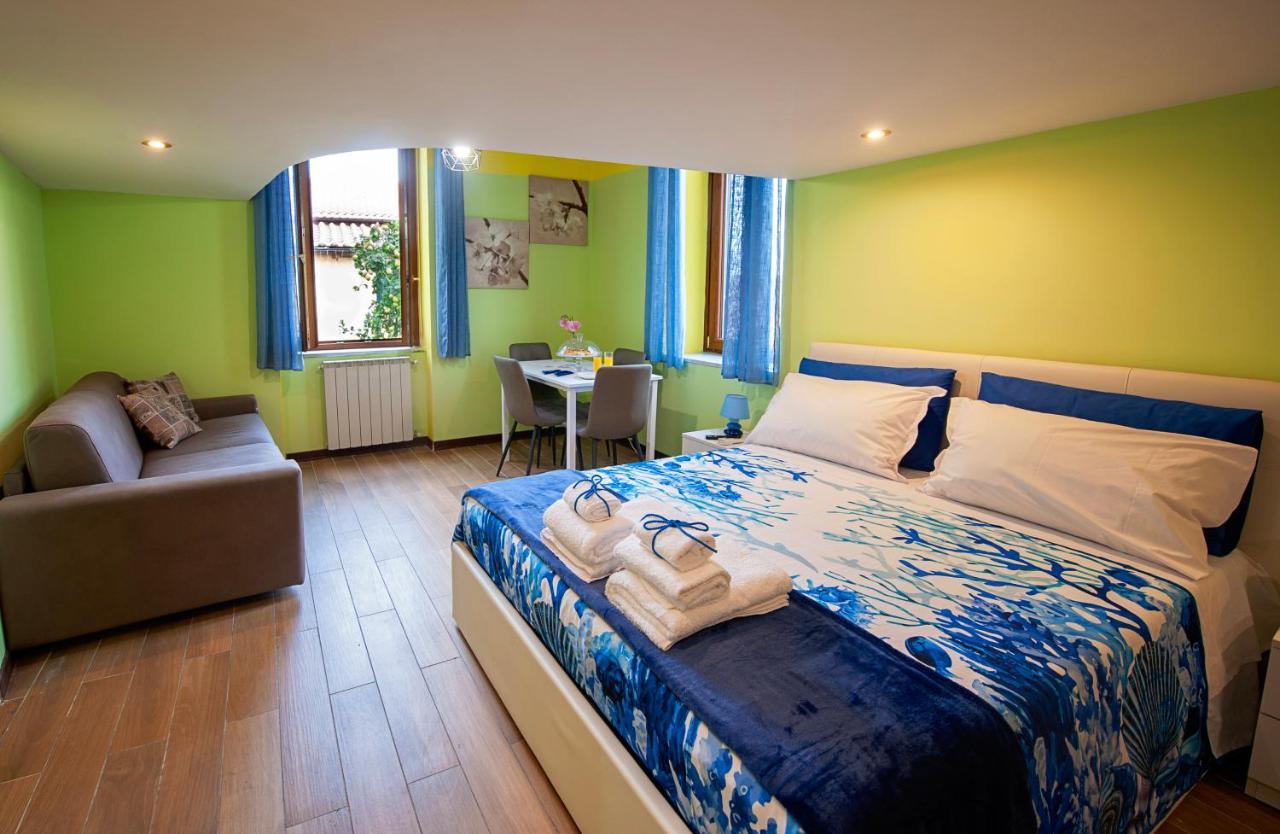 Апартаменти Casa "Positano" Da Ely - Salerno Centro Con Self Check-In Екстер'єр фото