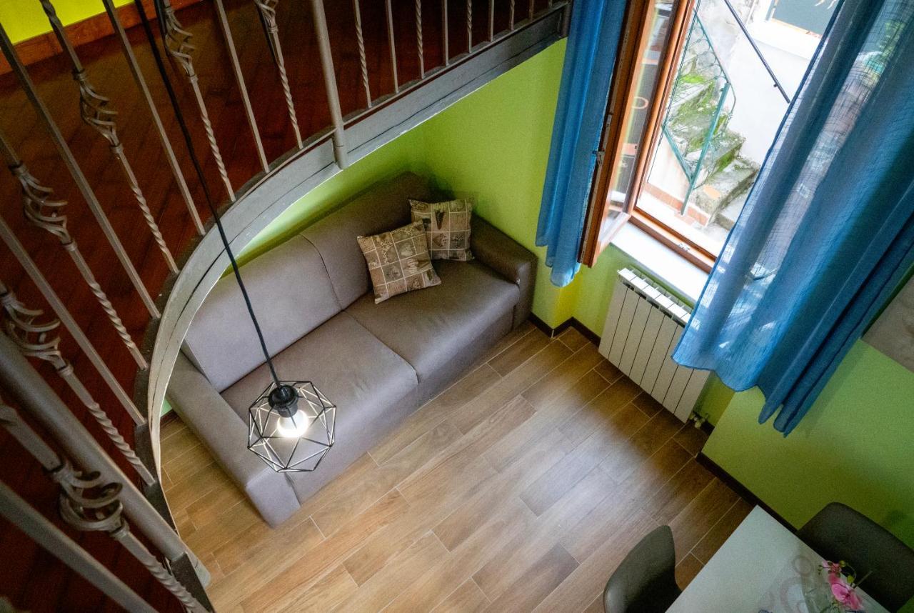 Апартаменти Casa "Positano" Da Ely - Salerno Centro Con Self Check-In Екстер'єр фото