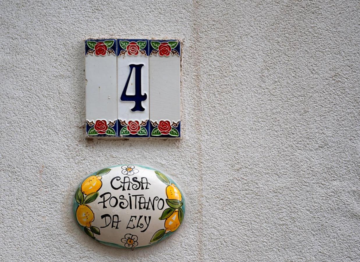 Апартаменти Casa "Positano" Da Ely - Salerno Centro Con Self Check-In Екстер'єр фото